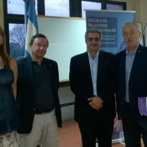 Agasajo al Cuerpo Consular de Rosario y estrechar lazos institucionales