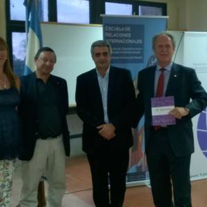 Agasajo al Cuerpo Consular de Rosario y estrechar lazos institucionales