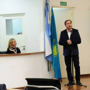 Designación de la presidenta del Centro Cultural de Kazajstán como Ciudadana Distinguida