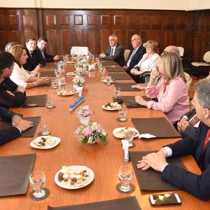 Desayuno Ofrecido por la Intendenta Municipal de Rosario, Dra. Mónica Fein al Cuerpo Consular Acreditado En La Ciudad
